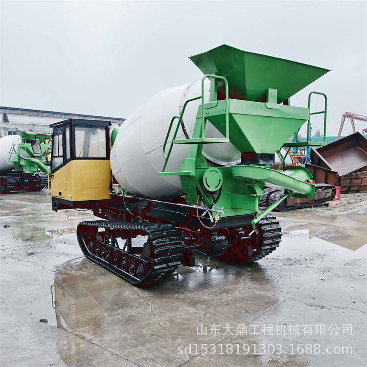 混凝土搅拌运输一体机 履带式散装水泥运输罐车 3方履带搅拌机