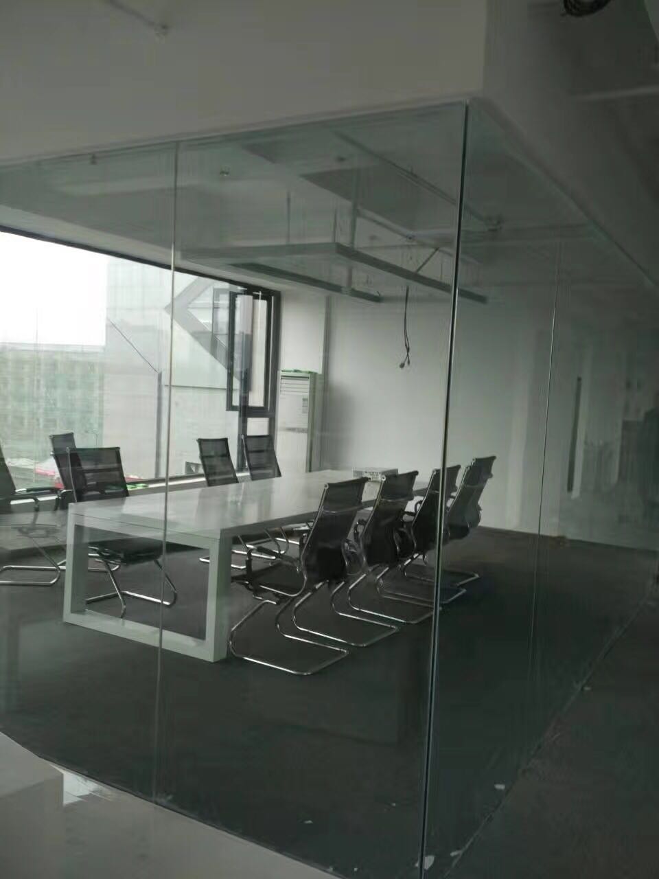 玻璃隔断办公室隔断钢化玻璃门大板玻璃磨砂玻璃热弯玻璃外墙玻璃