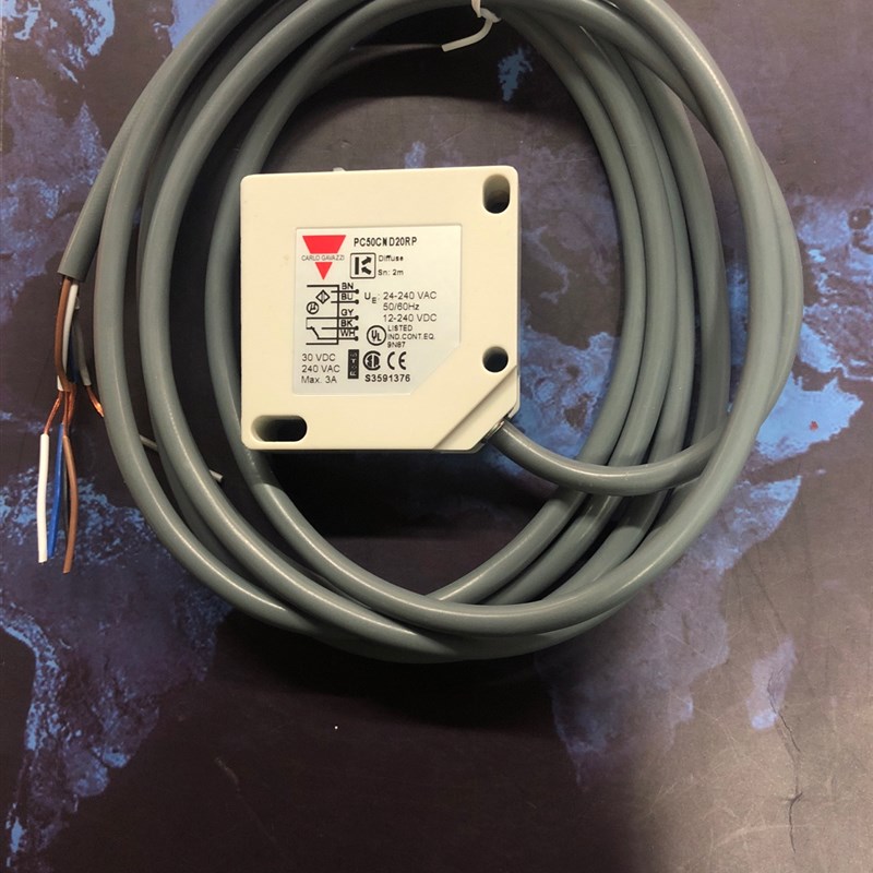 PC50CND20RP原装进口瑞士佳乐方形继电器输出光电开关传感器C1.5