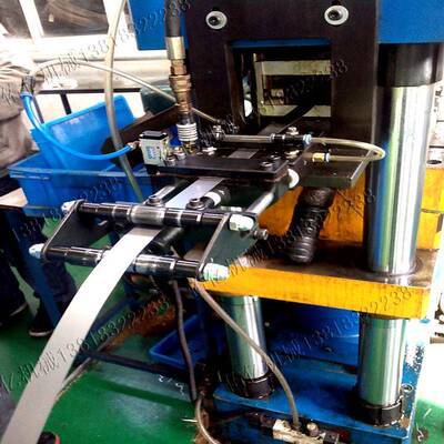 小型输送自动送料器气自动送料机机送料器AF6C平板空送料送202007