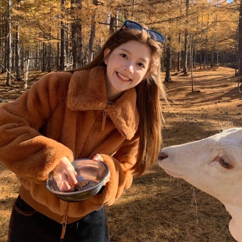 韩系毛毛外套女2025秋冬新款环保皮草加厚羊羔毛短外套小个子翻领