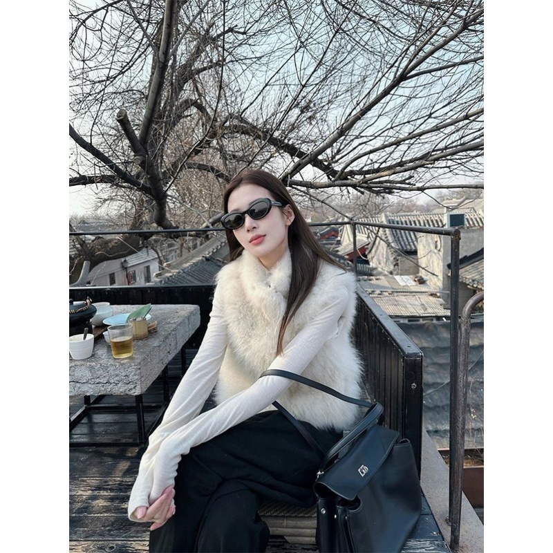 2025秋冬季高级感奢贵仿山羊绒毛毛环保皮草马甲女短款毛茸茸外套