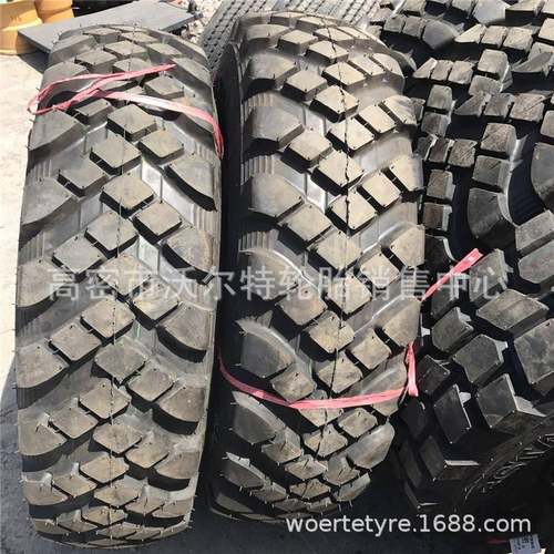 东风11R18 12.5R20 37*12.5R16.5 255/100/85R16 12R20越野轮胎
