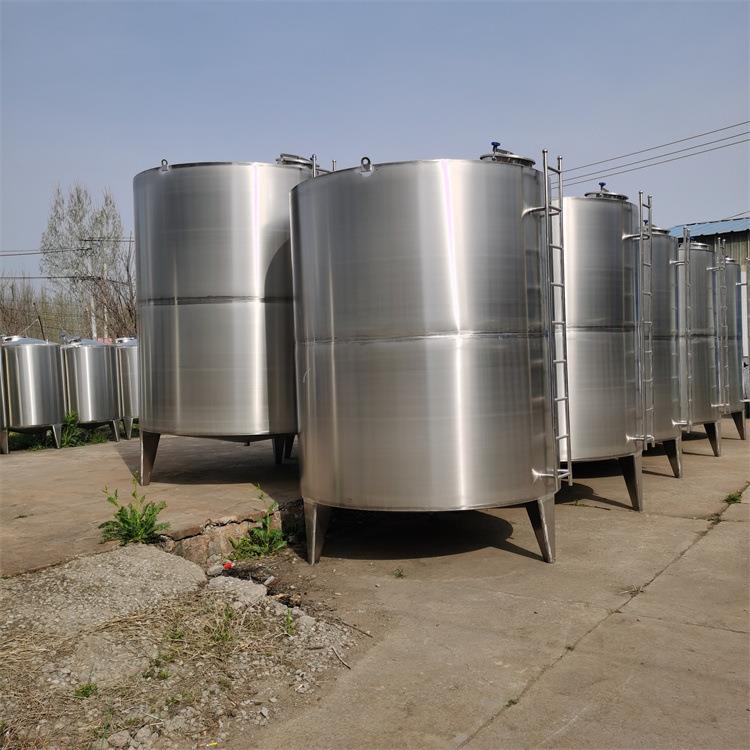 10立方304立式储酒罐 3吨蓝莓果酒储酒罐 5吨不锈钢酒容器