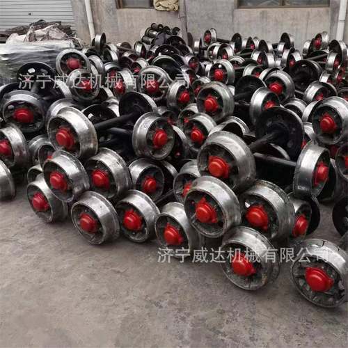矿车轮对加工300直径铸钢实心平板车轮900轨距t型单边轨道轮厂家