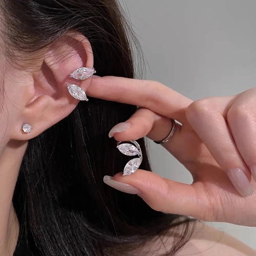 合金耳饰 爆闪锆石水滴无耳洞耳夹女轻奢高级感小众精致耳蜗夹2JD