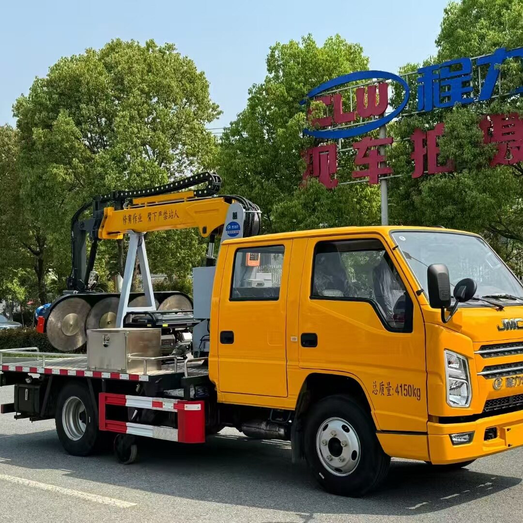 江铃双排树篱修剪车 功能强大 全自动操作