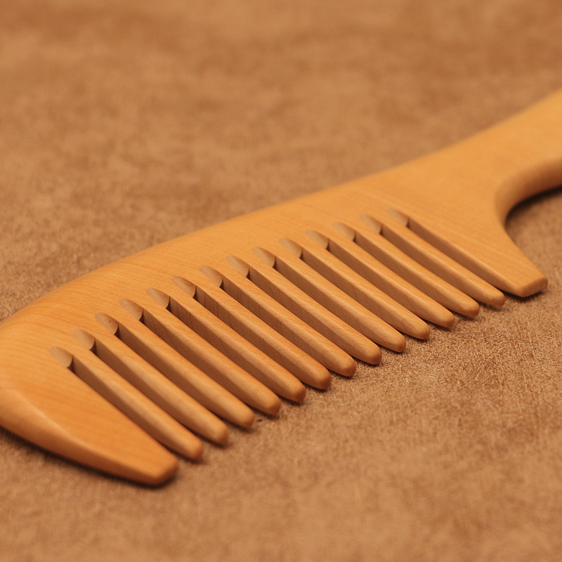 黄杨木梳按摩梳宽齿大齿防脱发整木常州特产梳篦烫发卷发刻字定制