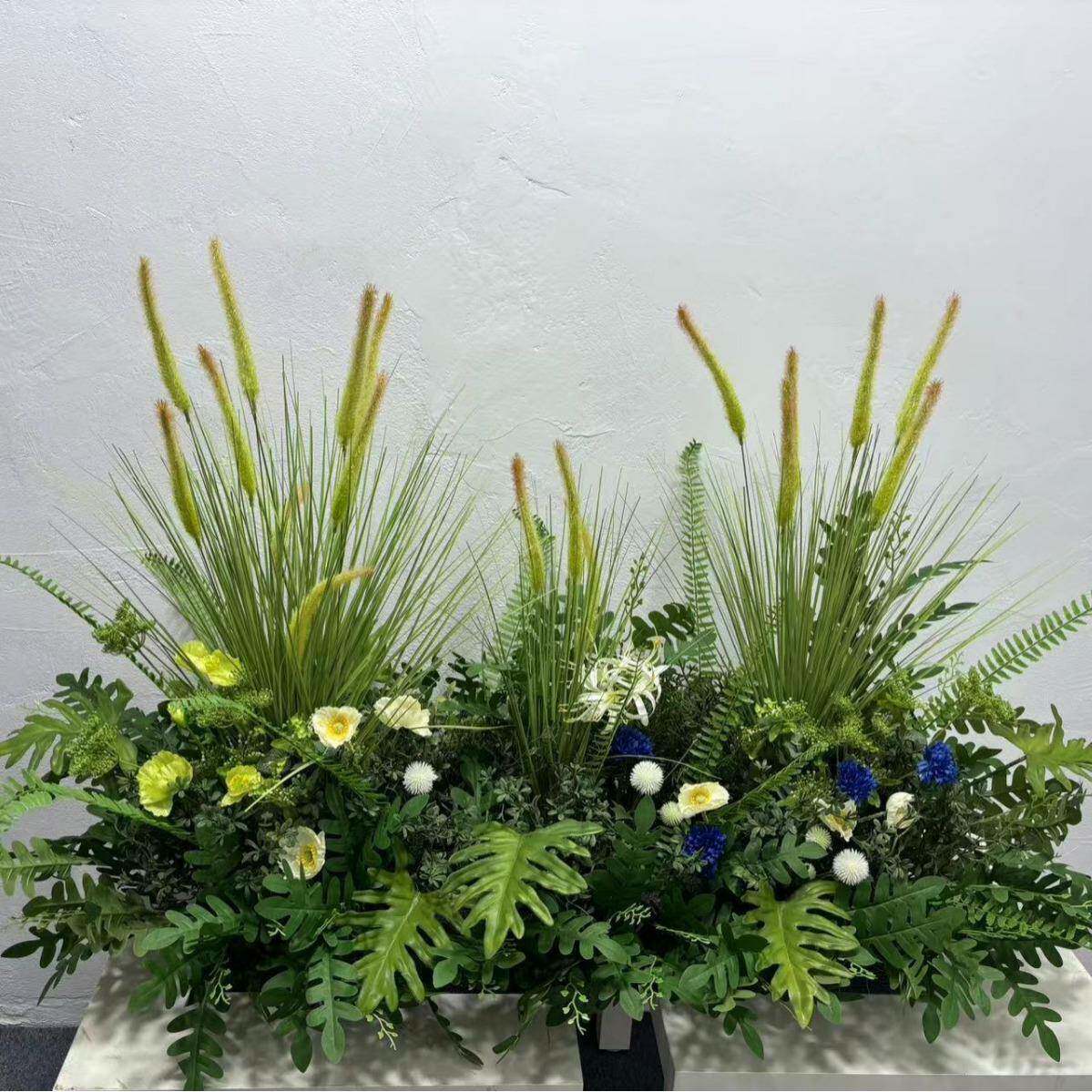 小型仿真绿植造景室内布置装饰假花丛婚庆路引酒店蝴蝶兰盆景景观