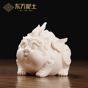 东方泥土吞金兽陶瓷貔貅招财摆件中式国潮客厅桌面办公室吉祥装饰