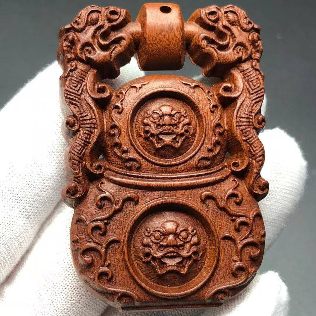 雷击木金光牌手把件厂家实木雕刻护身符木质工艺品手把件