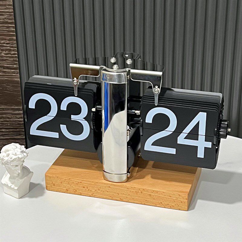 创意自动翻页时钟座钟客厅摆件办公室胡桃木机械家用桌面送男友