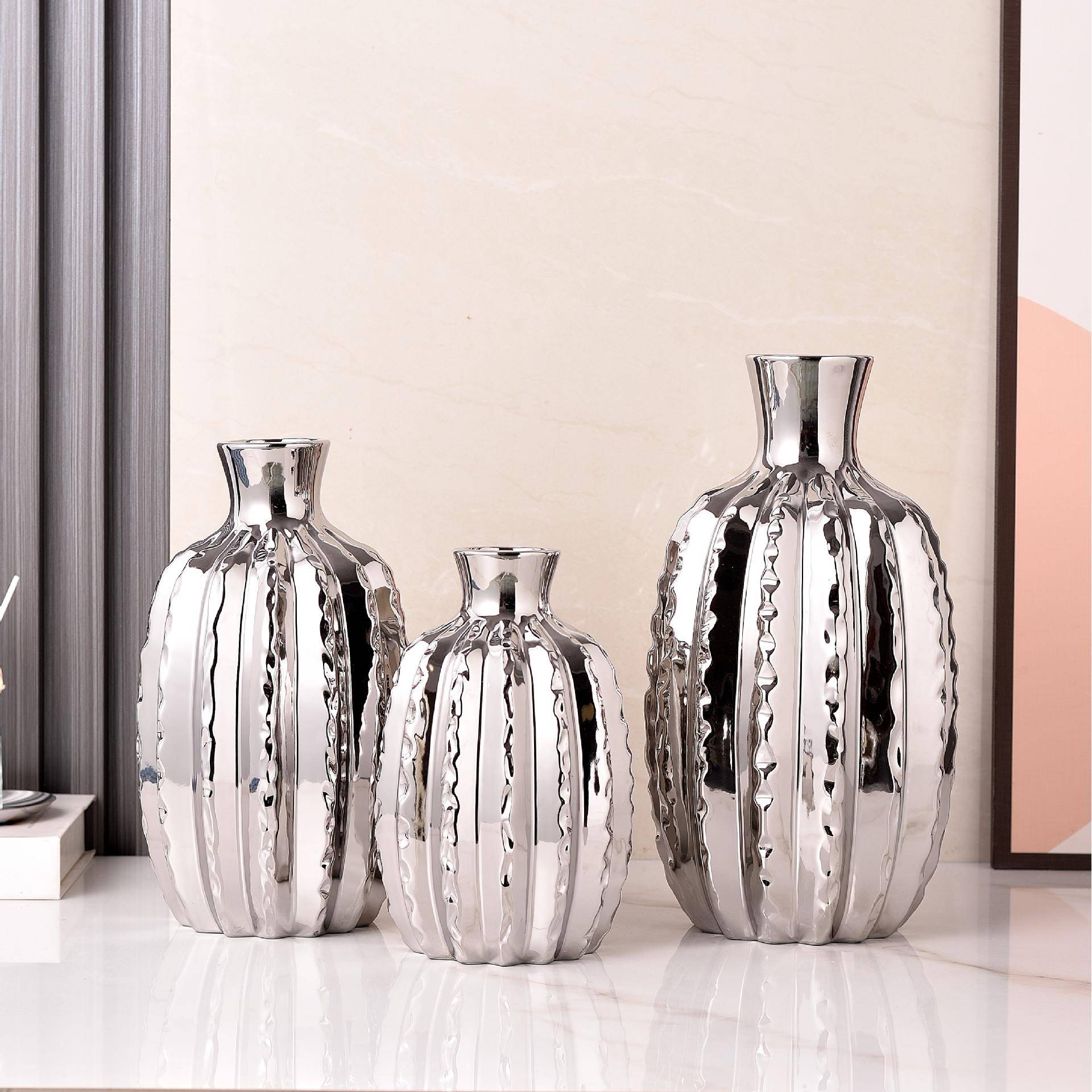 简约现代轻奢电镀金银时尚陶瓷花瓶花器三件套家居装饰摆件杨桃