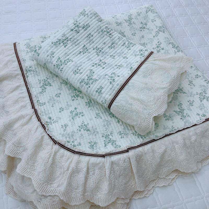 法式全棉小碎花绗缝夹棉花边床盖三件套棉花填充酵素砂洗炕盖床单