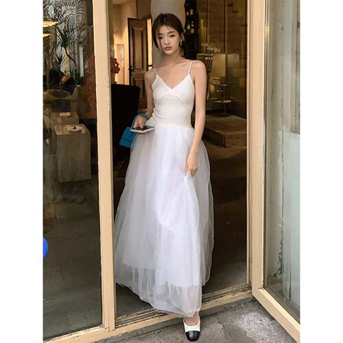 曼品质Sunday女装蕾丝拼接网纱吊带连衣裙女法式浪漫芭蕾V领收腰