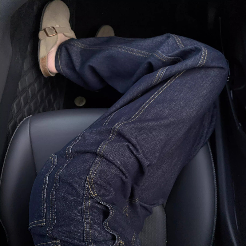 深蓝色丹宁阔腿直筒牛仔裤女秋冬加绒2025年春秋新款梨形身材裤子