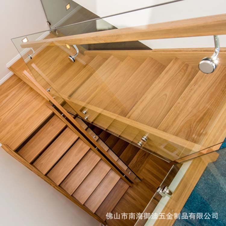 厂家呈现 实木楼梯装修效果图片 现场安装楼梯图 木质可选择