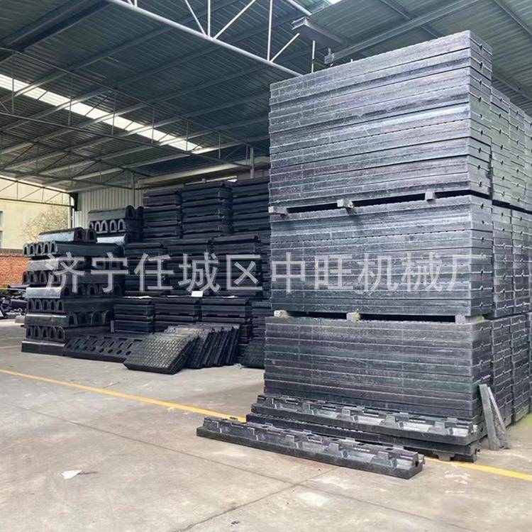 橡胶铁路道口板 铺设方便橡胶嵌丝道口 水泥道口板