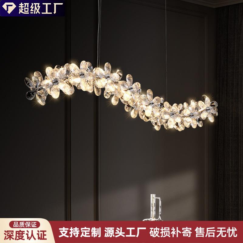 餐厅吊灯法式奶油风高档饭厅吧台2025新款现代简约长条餐桌灯茶室