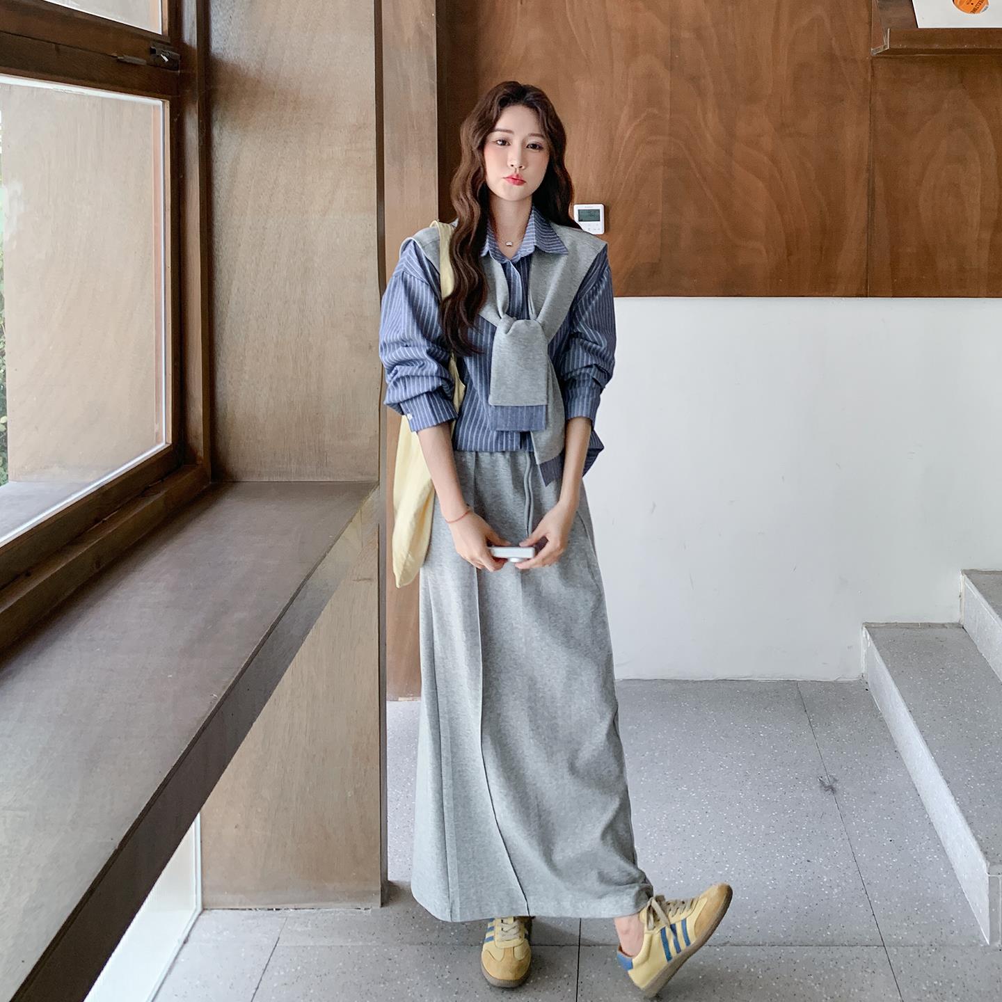 韩系气质条纹衬衫套装女2025秋季新款小个子休闲灰色半身裙两件套