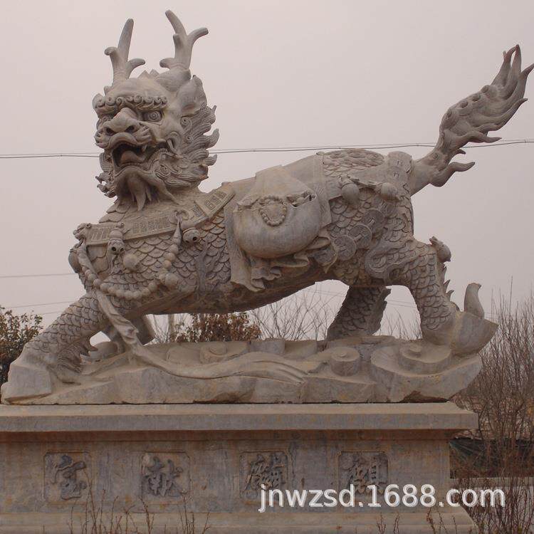 厂区摆放大理石坐麒麟图集 济宁花岗岩石头麒麟瑞兽加工厂