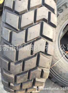 东风越野车炮车轮胎 12.5R20  11R18 14.00R20 子午线钢丝轮胎
