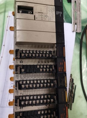 PLC主机 型号CQM1H-CPU51 带PA203电