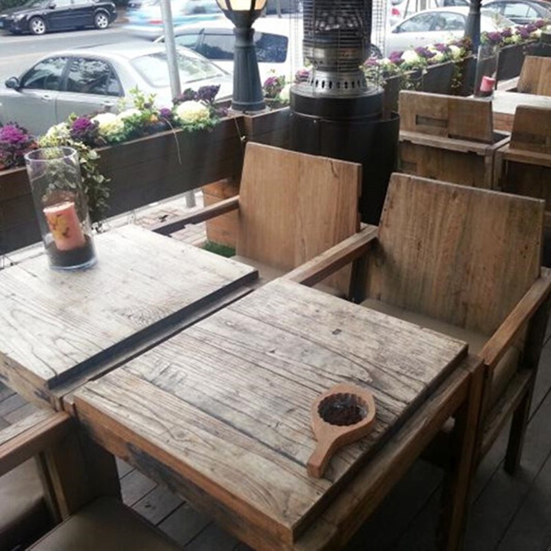漫咖啡桌椅复古创意 奶茶店咖啡馆桌椅实木餐椅老榆木定制
