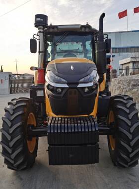 水轮旱用耕田机9小03104多缸四驱拖拉机多用途型四泰沃两拖拉机