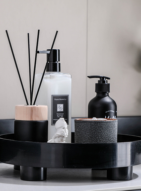 样板房卫生间简约浴室软装饰品陈列组合摆件套装香薰蜡烛圆托盘
