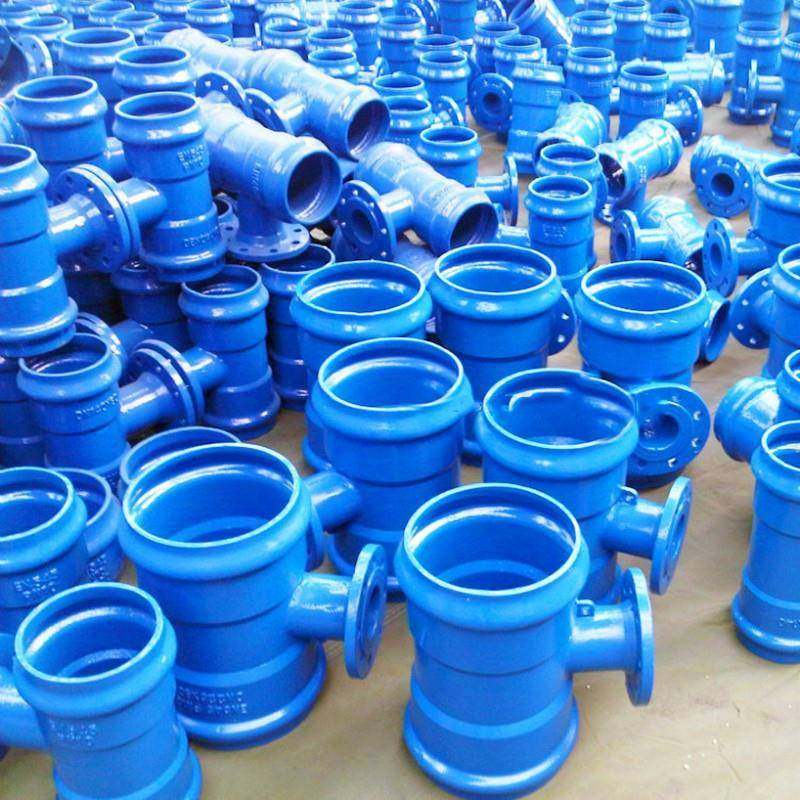 PVUJBC管用球墨铸铁件管EN554EN12842喷塑法兰承口弯头三通管件