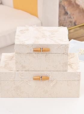 新中饰民宿MMB酒店大堂墙柜储物柜原木风展示柜装品实式木收古纳