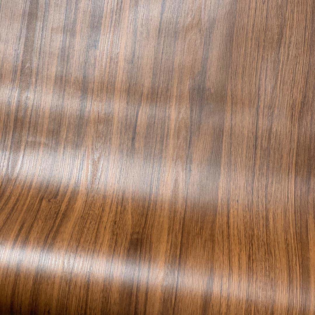 直纹压纹哑光展纹pvc自粘竖墙纸壁纸柜展厅贴纸贴膜波音1861木片