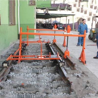 DG-Ⅰ钢轨龙门吊组 1吨移动龙门吊 钢轨新旧倒换作业用