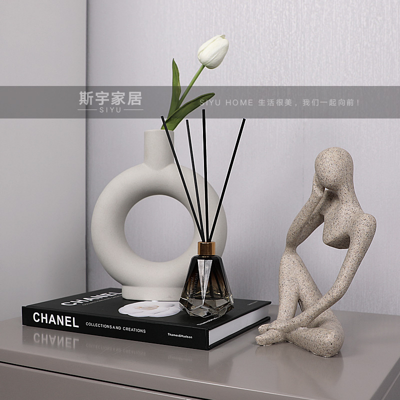 样板房卧室茶几边桌飘窗软装饰品摆件花器杂志简约现代陶瓷工艺品