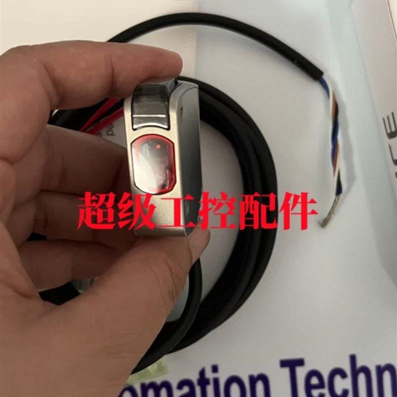 LR-ZH5OON LR-ZH500CP/ZH500CN反射型激光传感器 基恩士LR-ZH500P