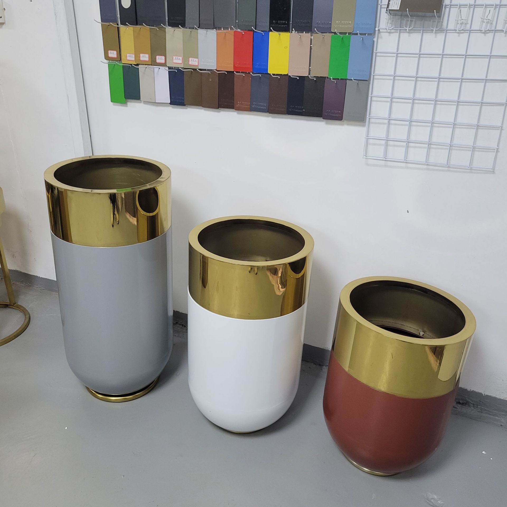 电镀金色圆形鼓形不锈钢花盆花钵花器欧美金色酒店花盆制作厂家