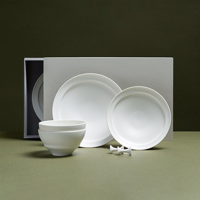 融白餐具套装 / 送礼 /陶瓷餐具套装/精品餐具礼盒/2人份 / 4人