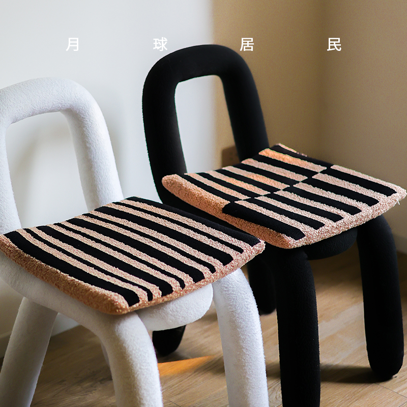 【月球居民】黑森林蛋糕坐垫 秋冬加厚餐椅子方垫可拆洗乳胶飘窗