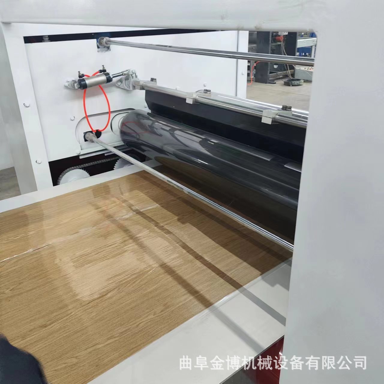 1.8米宽大板PVC透明覆膜机