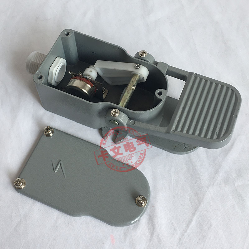 .7K 10K电阻电位器脚踏开关 变频电机变速调速控制脚踩开关