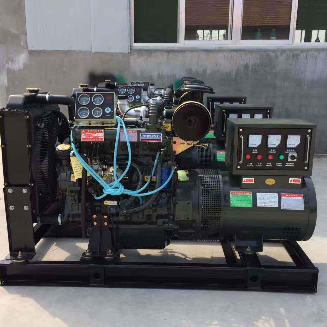 康明斯发电机静音150w0k潍坊系列w1000kw移动便捷k拖车柴油发电组