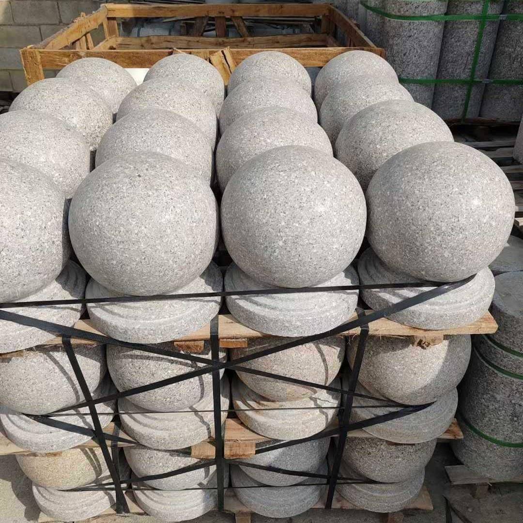 浅红色花岗岩车60石球带底座路障石球广场虾车止石红g681厂挡家