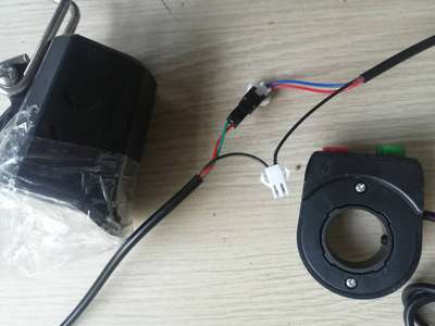 帕加迪前车灯LED大灯喇叭一体不带开关