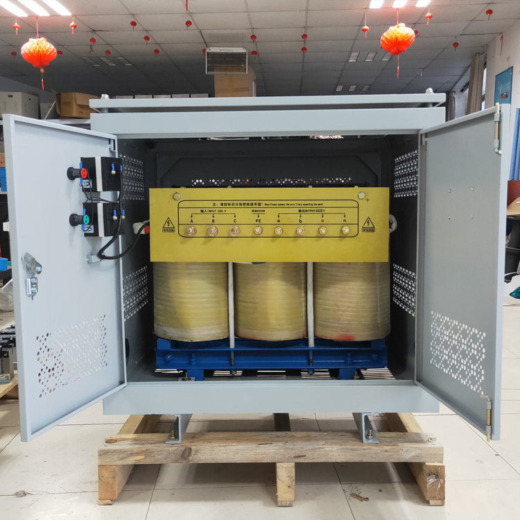 200kVA三相干式升压变压器
