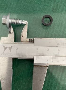 6.3×19 蓝白锌 黑色胶垫蓝边六角大法兰带垫钻尾丝epdm