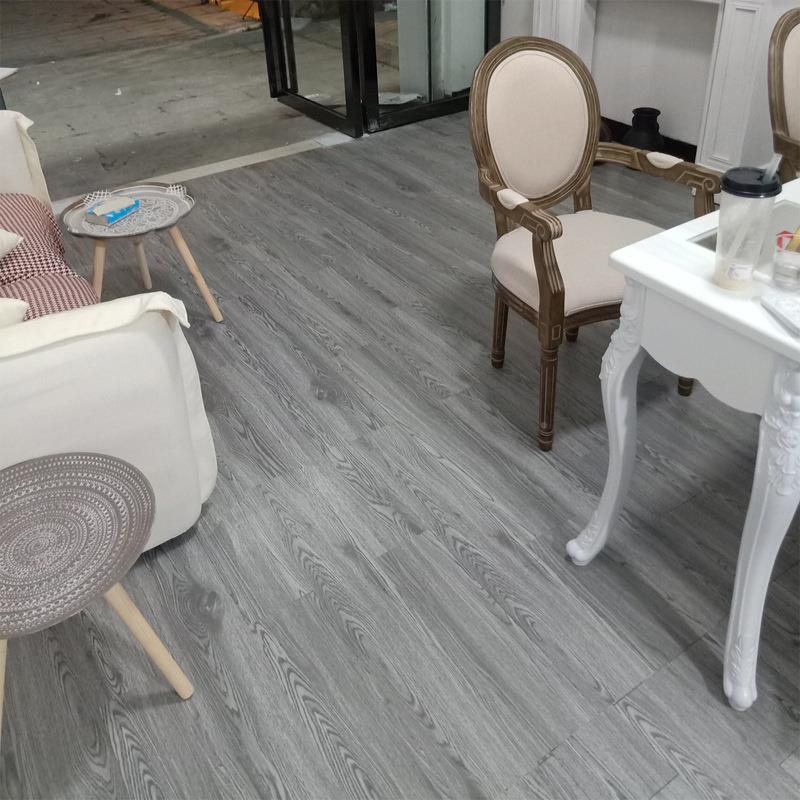 5㎡pvc地板贴水客厅贴防水卧室地泥地用直NHK接铺加厚家自粘地板