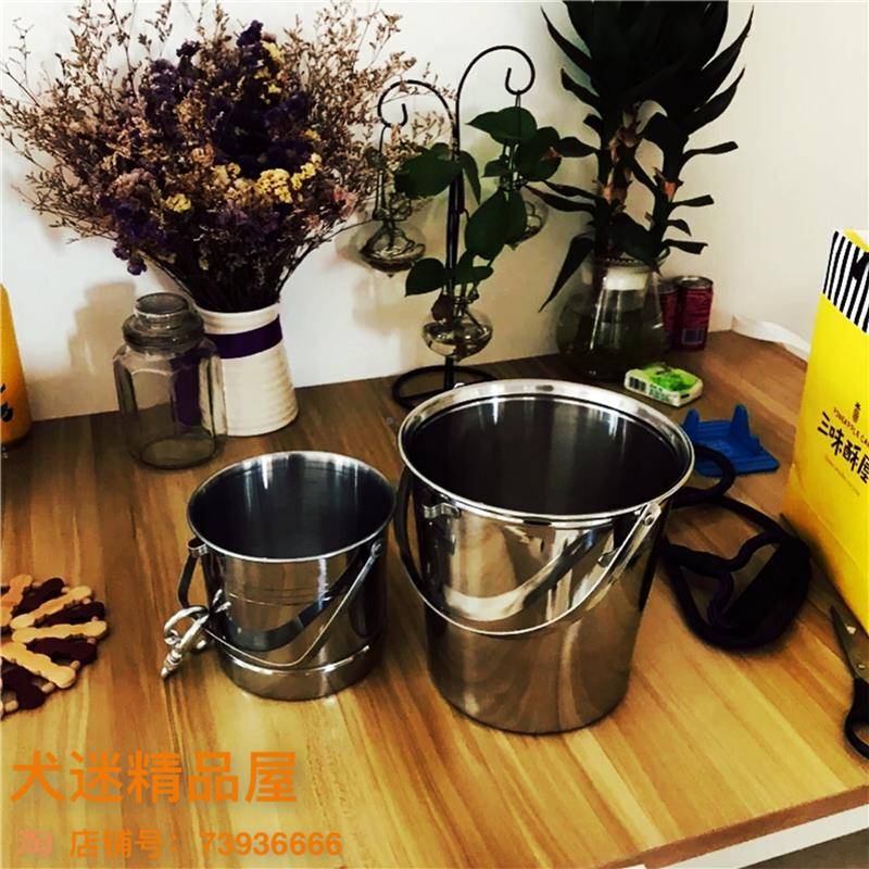 狗狗喝水锈钢狗笼挂式饮水桶大型犬FXI饮水器桶挂式水壶宠不物悬