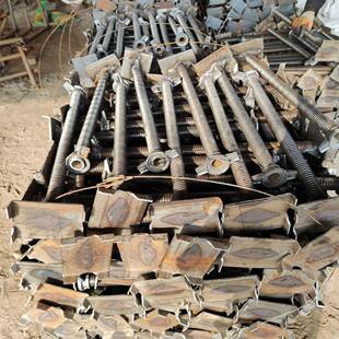 心底丝杠可调节实心支撑底座拖钢管顶托建筑空油托顶丝脚手架上托