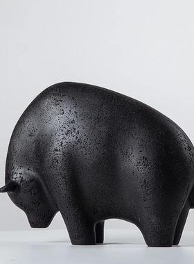 简约现代创19759意树脂牛摆件软样板房客厅茶几动电柜物家居装视